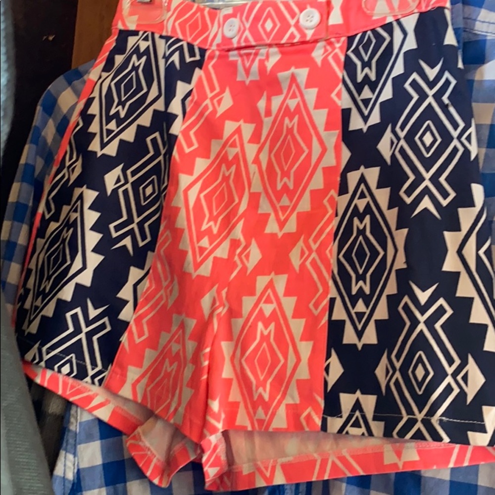 High waisted Aztec shorts